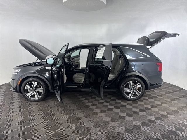Certified 2023 Kia Sorento SX Prestige AWD/4WD image 17