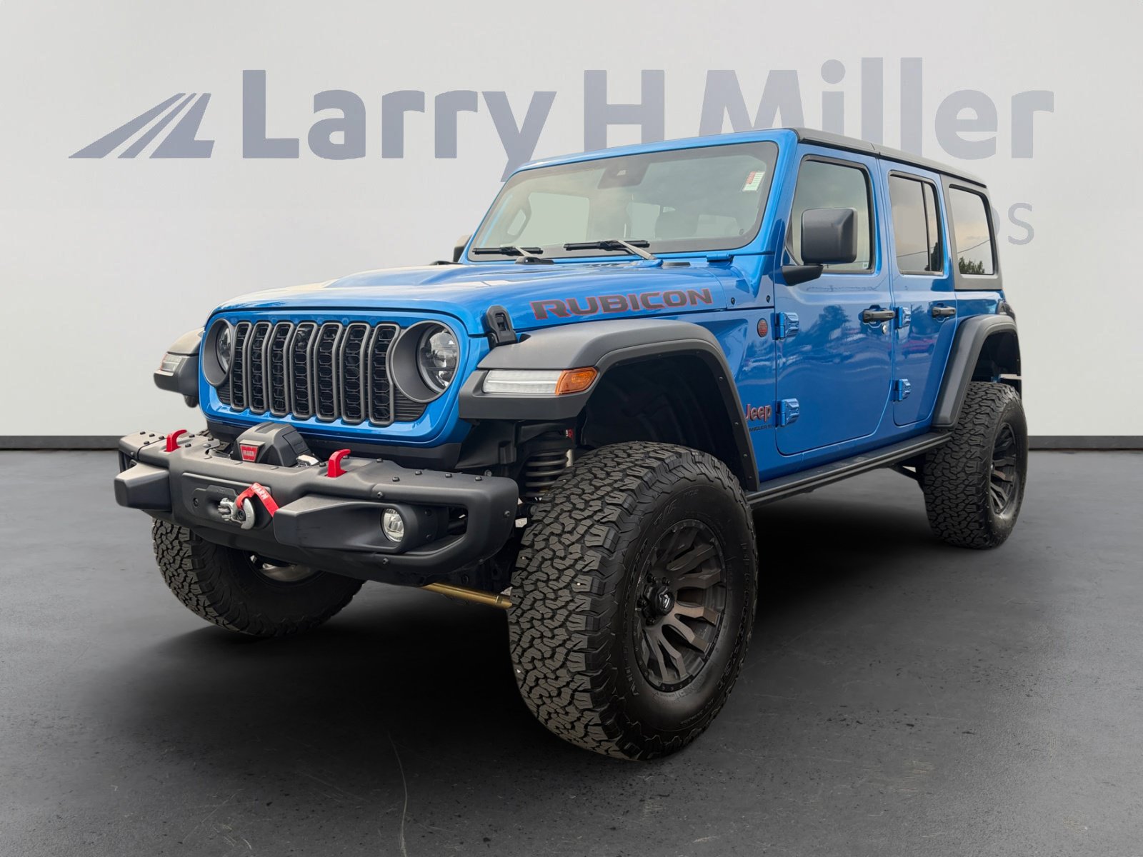 Used 2025 Jeep Wrangler Unlimited Rubicon w/ Steel Bumper Group
