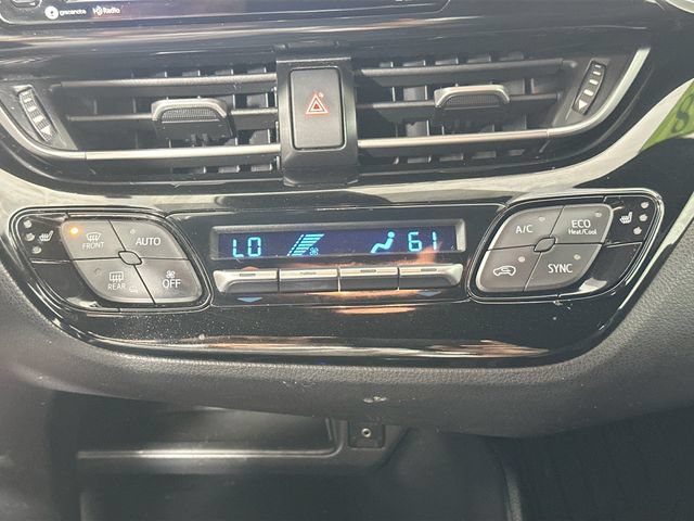 Used 2018 Toyota C-HR XLE FWD image 13