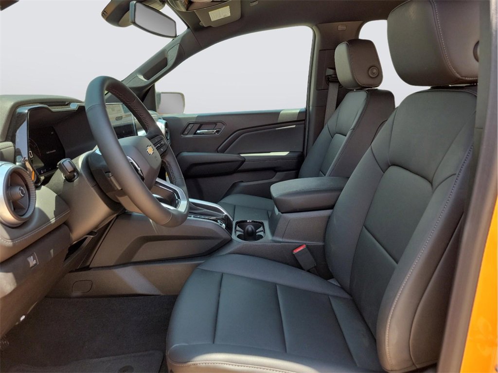 New 2025 Chevrolet Colorado LT w/ LT Convenience Package image 13