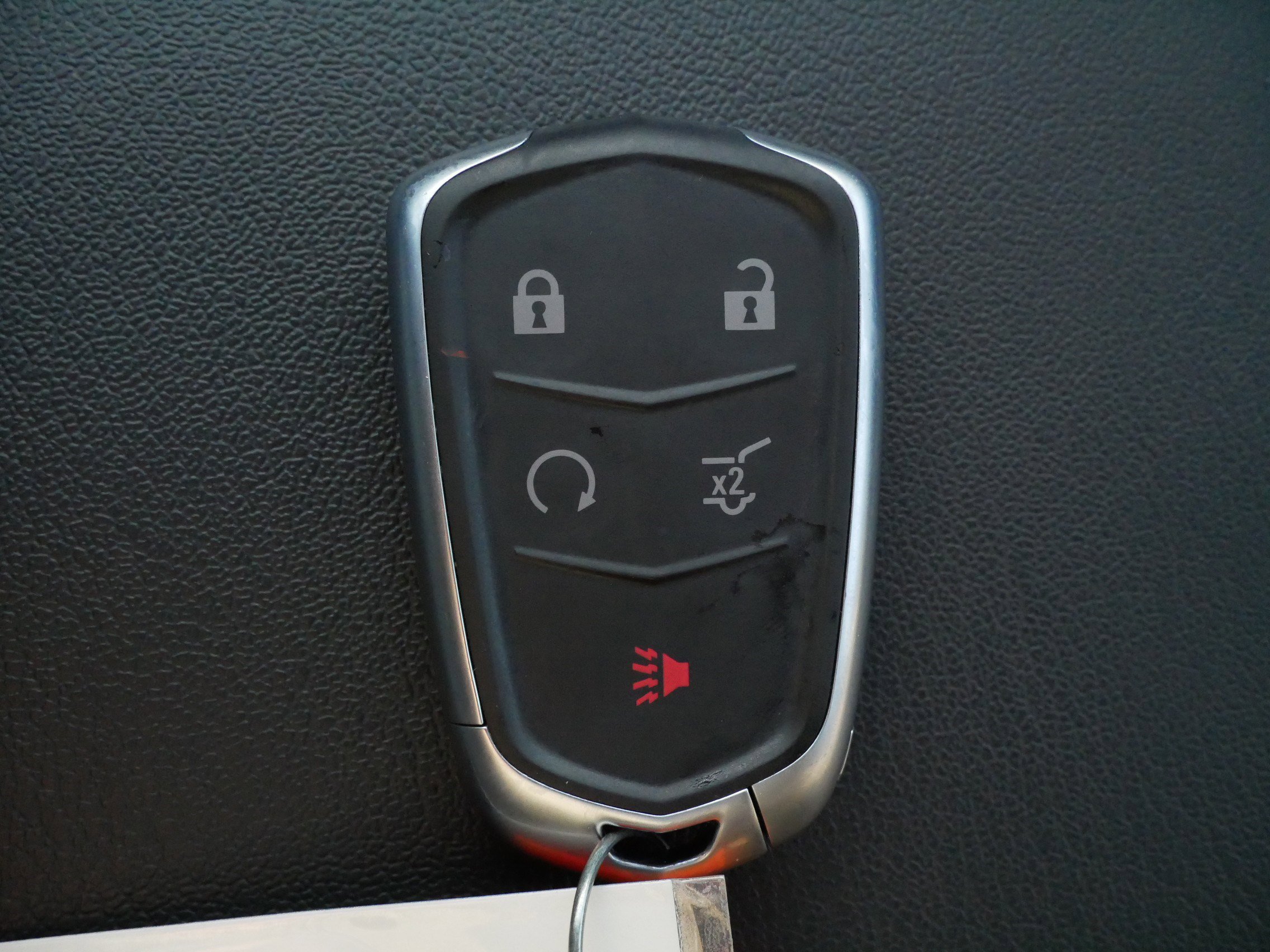 Certified 2025 Cadillac XT6 Sport image 29