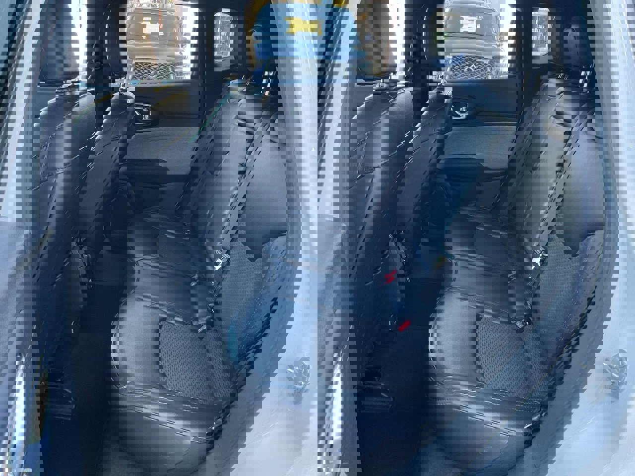 Used 2023 Jeep Compass Latitude image 15