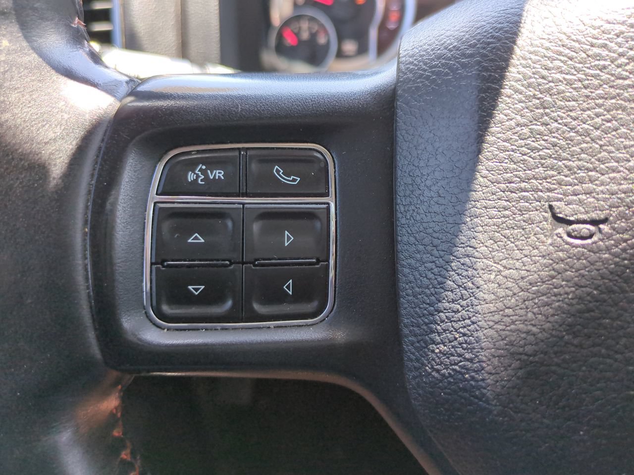 Used 2017 RAM 1500 Sport w/ Ignition Orange Sport Package AWD/4WD image 22
