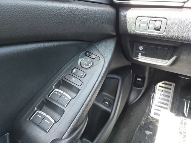 Used 2018 Honda Accord Sport image 19