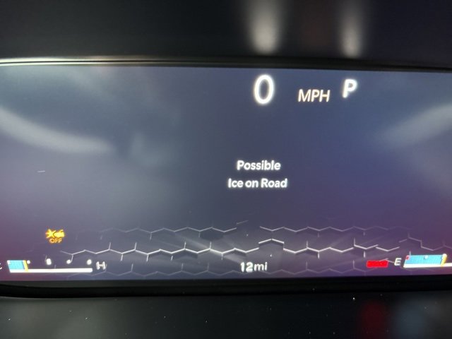 New 2026 Jeep Compass Limited w/ Sun, Sound & Navigation Group image 3