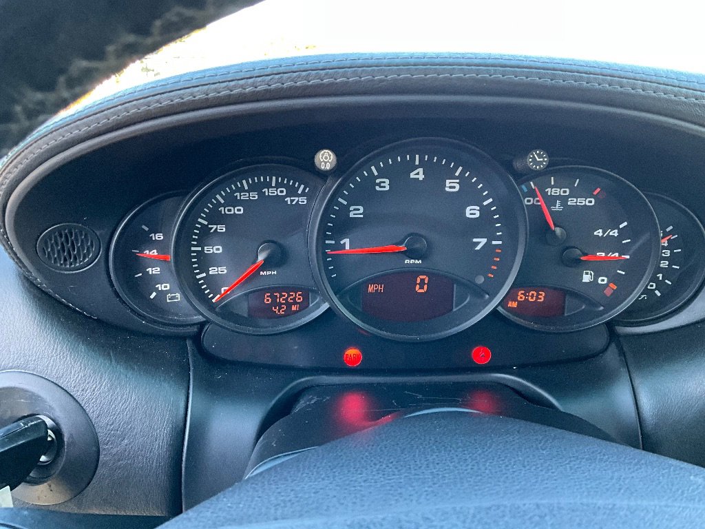 Used 2000 Porsche 911 Cabriolet image 19