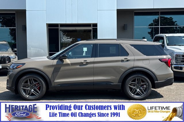 New 2026 Ford Explorer ST w/ Sun And Sound Package AWD/4WD image 7