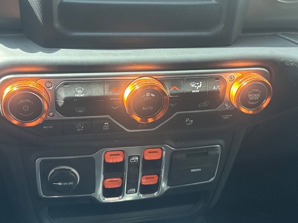 Used 2019 Jeep Wrangler Unlimited Sport S image 9