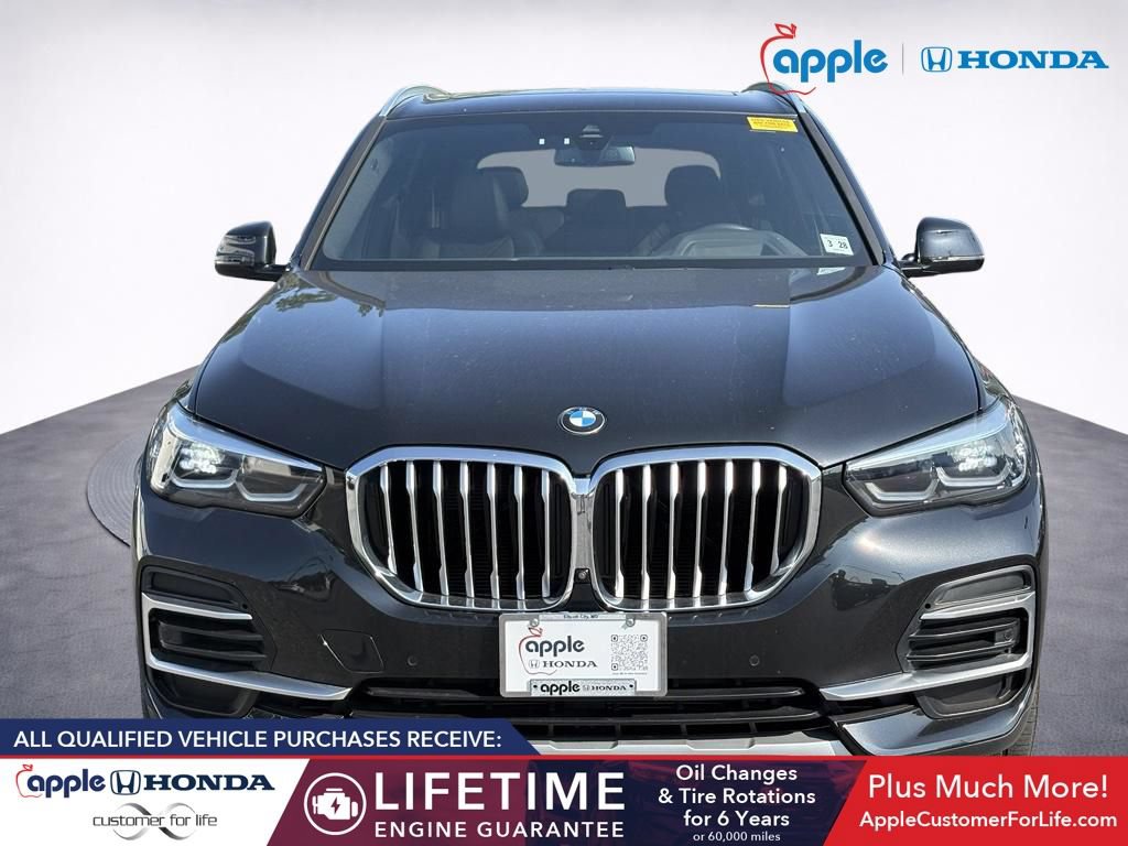 Used 2023 BMW X5 xDrive40i w/ Premium Package AWD/4WD image 2