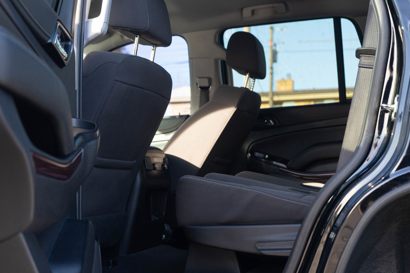 Used 2020 GMC Yukon SLE w/ SLE Value Package image 25