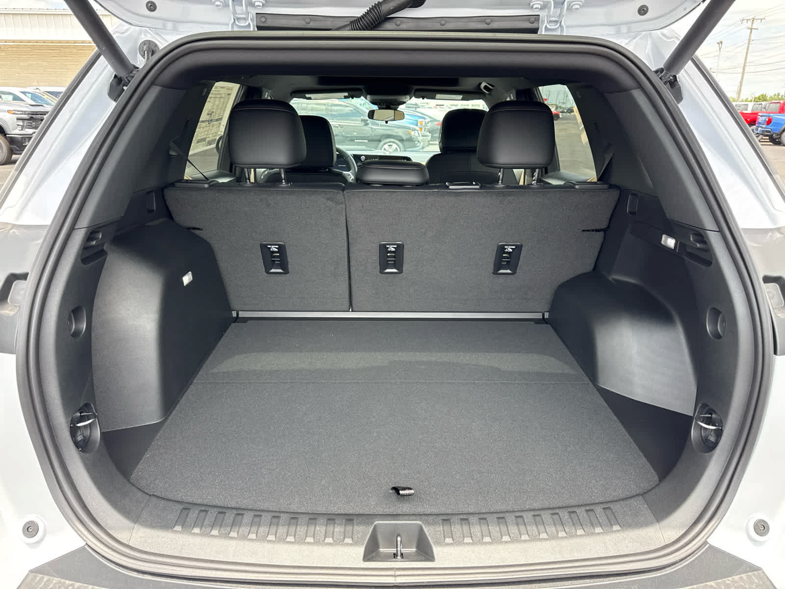 New 2026 Chevrolet Equinox ACTIV FWD image 25