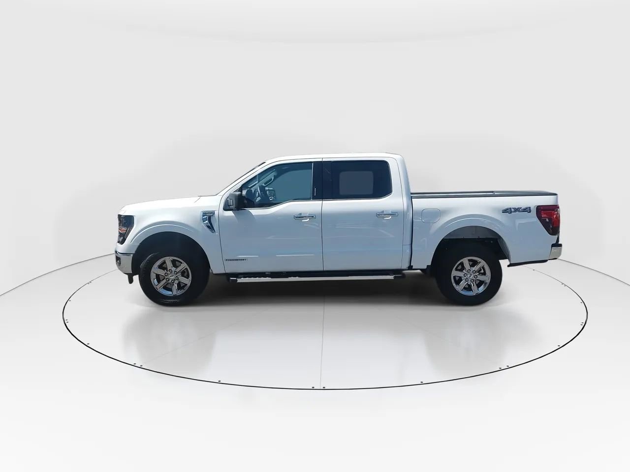 Used 2024 Ford F150 XLT w/ Mobile Office Package image 5