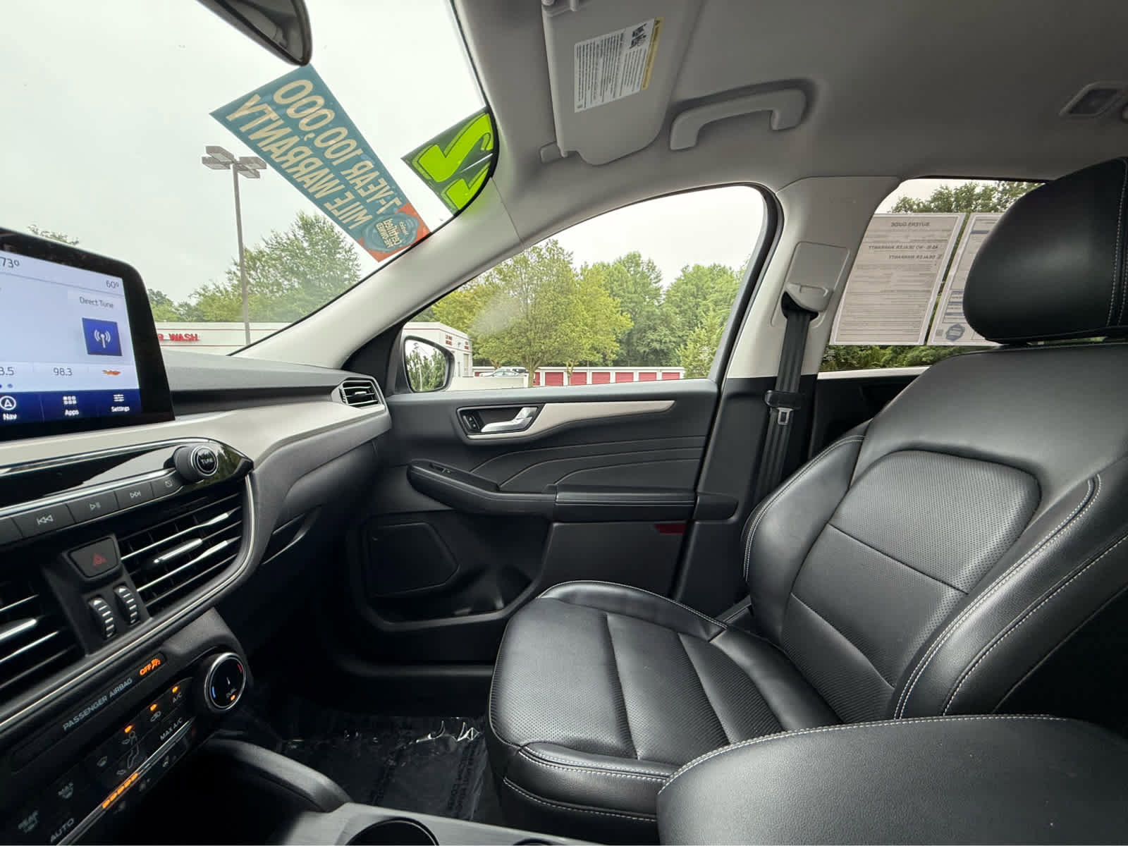 Used 2022 Ford Escape SEL image 22