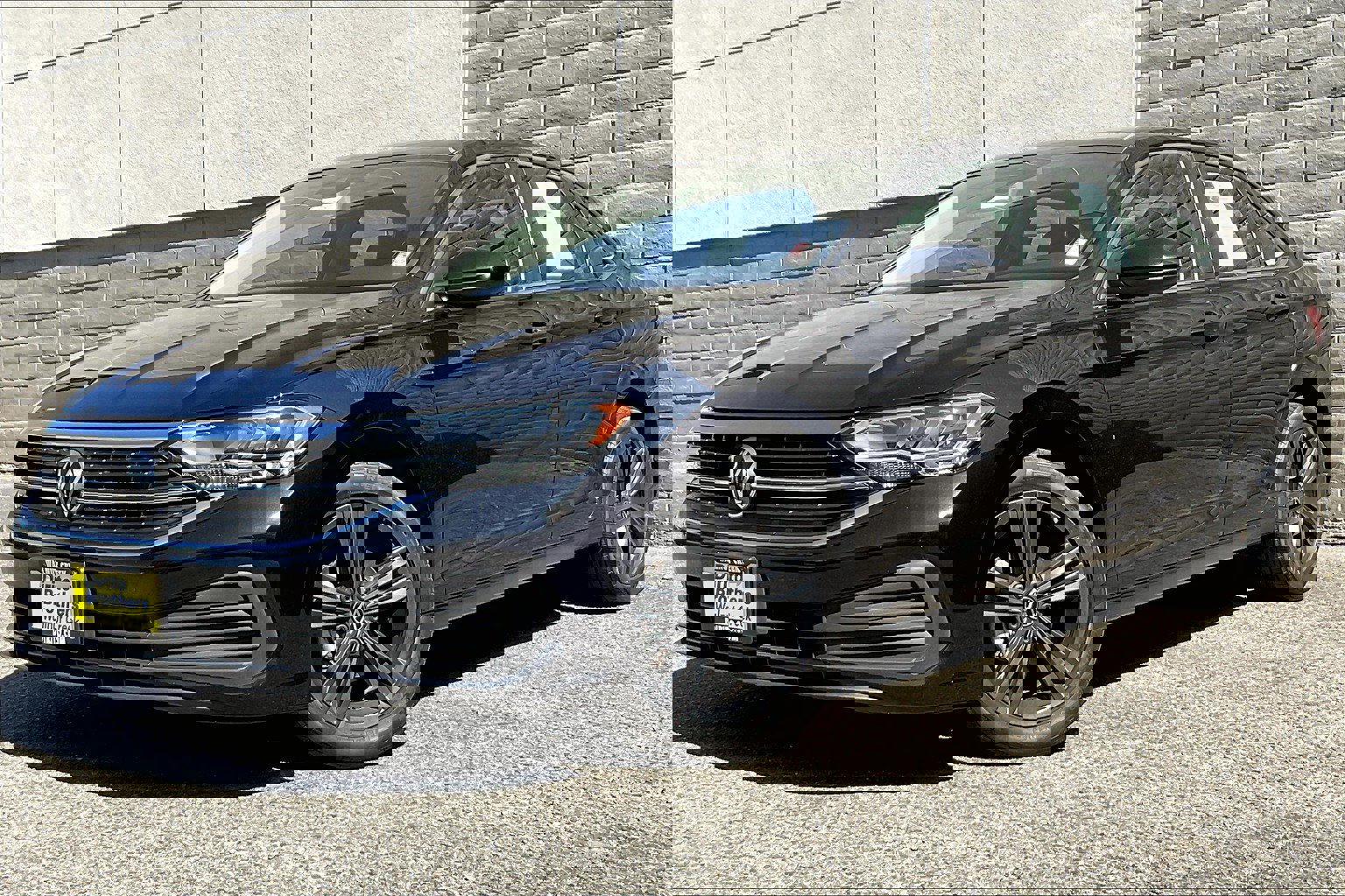 Used 2022 Volkswagen Jetta SE w/ Panoramic Sunroof Package image 12