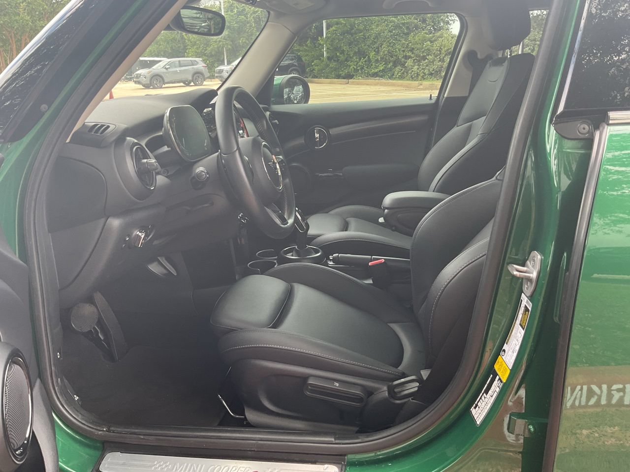Used 2024 MINI Cooper S FWD image 8