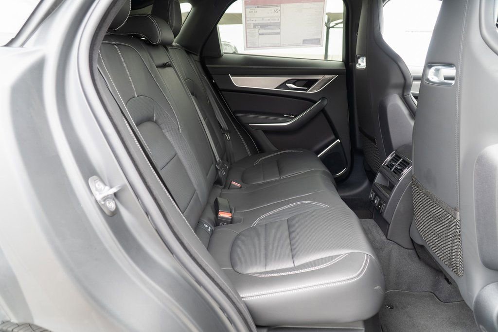 Used 2025 Jaguar F-PACE R-Dynamic S AWD/4WD image 24