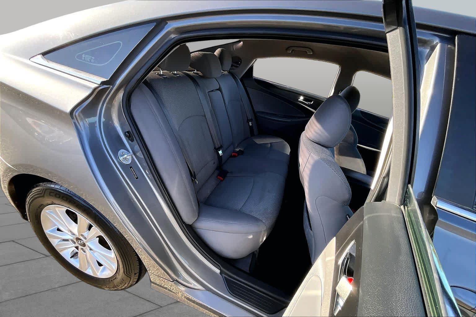 Used 2013 Hyundai Sonata GLS w/ Popular Equipment Pkg FWD image 19