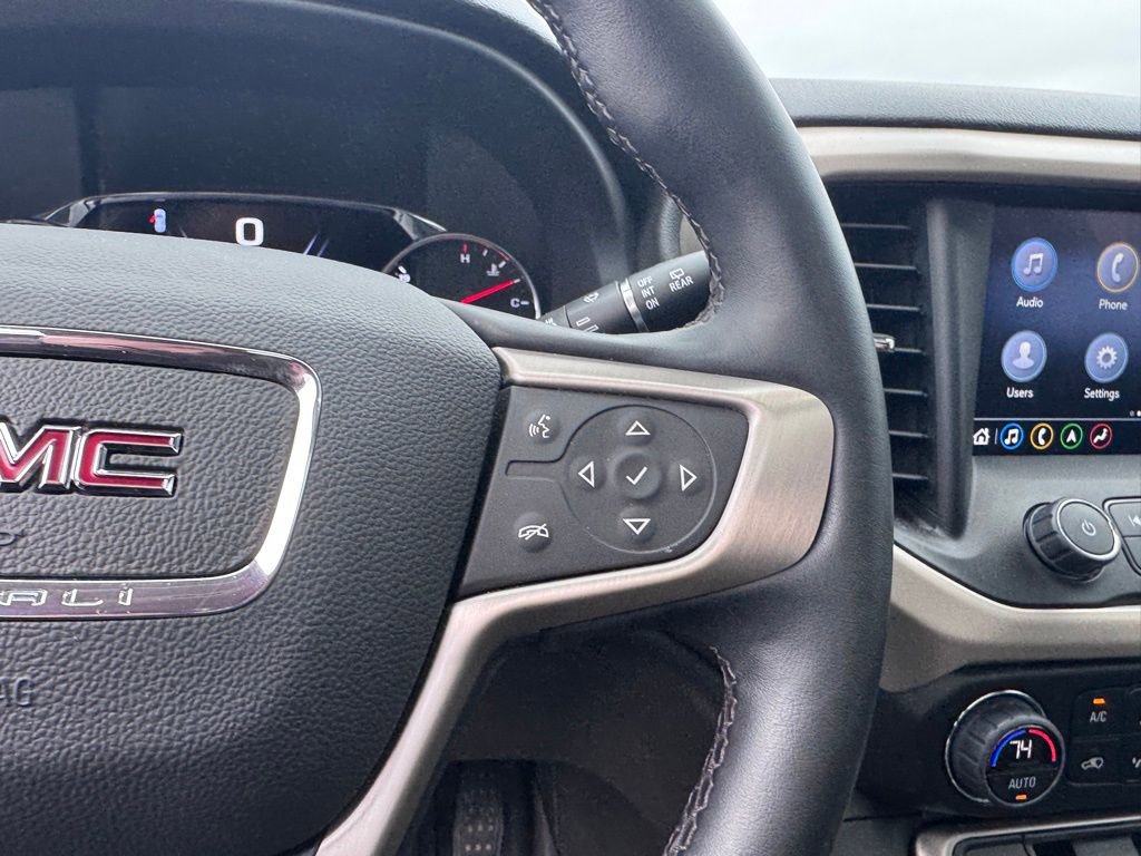 Used 2023 GMC Acadia Denali w/ Denali Ultimate Package image 13