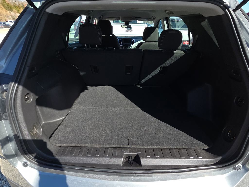 Used 2023 Chevrolet Equinox LS w/ Driver Confidence II Package image 14