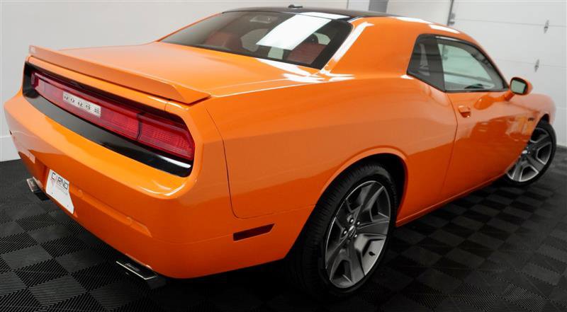 Used 2013 Dodge Challenger R/T image 7