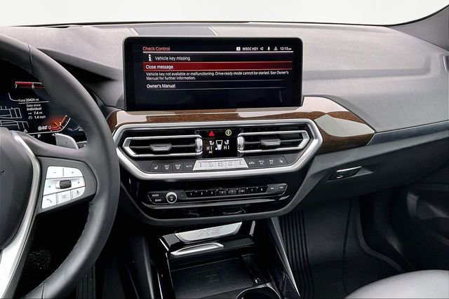 Used 2024 BMW X3 xDrive30i w/ Premium Package image 9