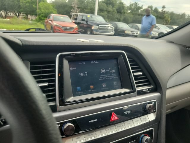 Used 2018 Hyundai Sonata SE FWD image 19
