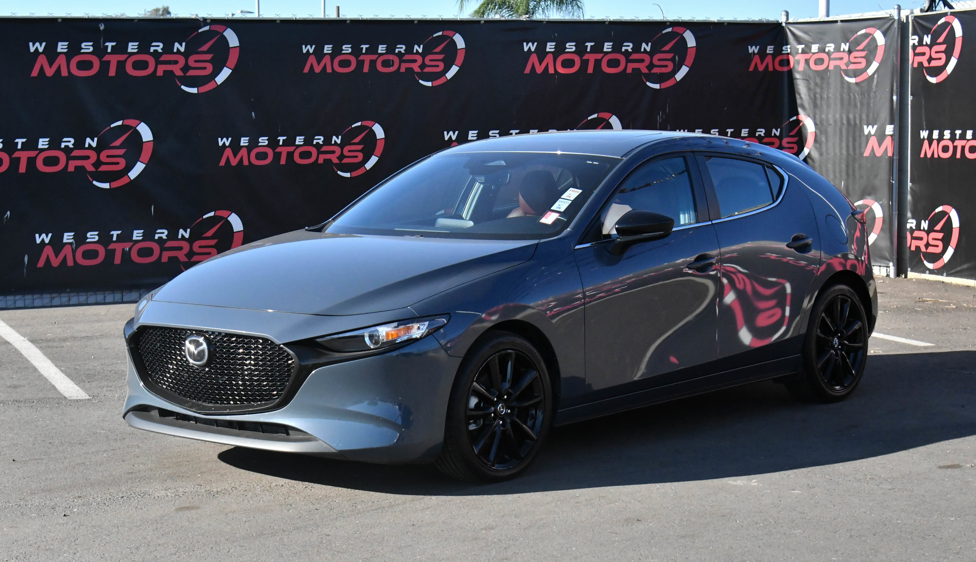 Used 2024 MAZDA MAZDA3 s image 3
