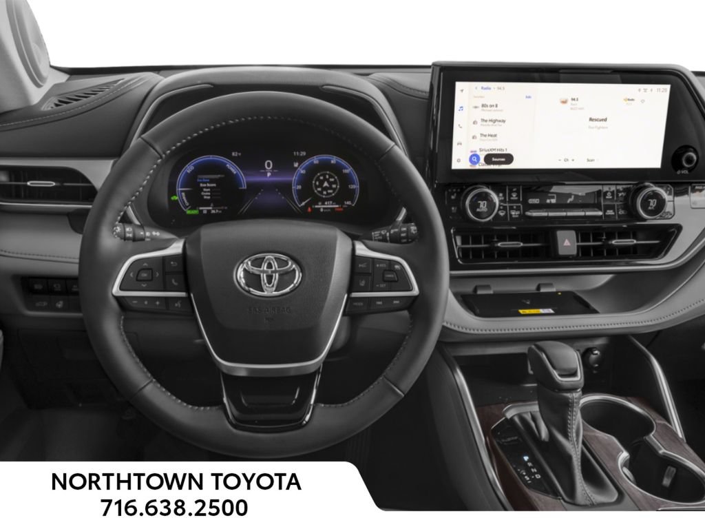 New 2026 Toyota Highlander Platinum AWD/4WD image 8