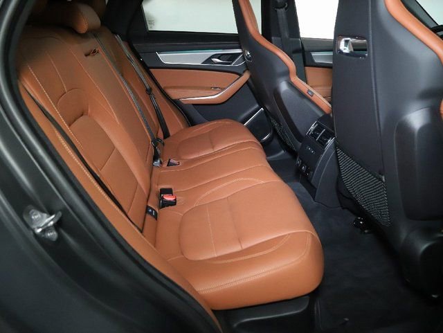 Certified 2025 Jaguar F-PACE R-Dynamic S image 29