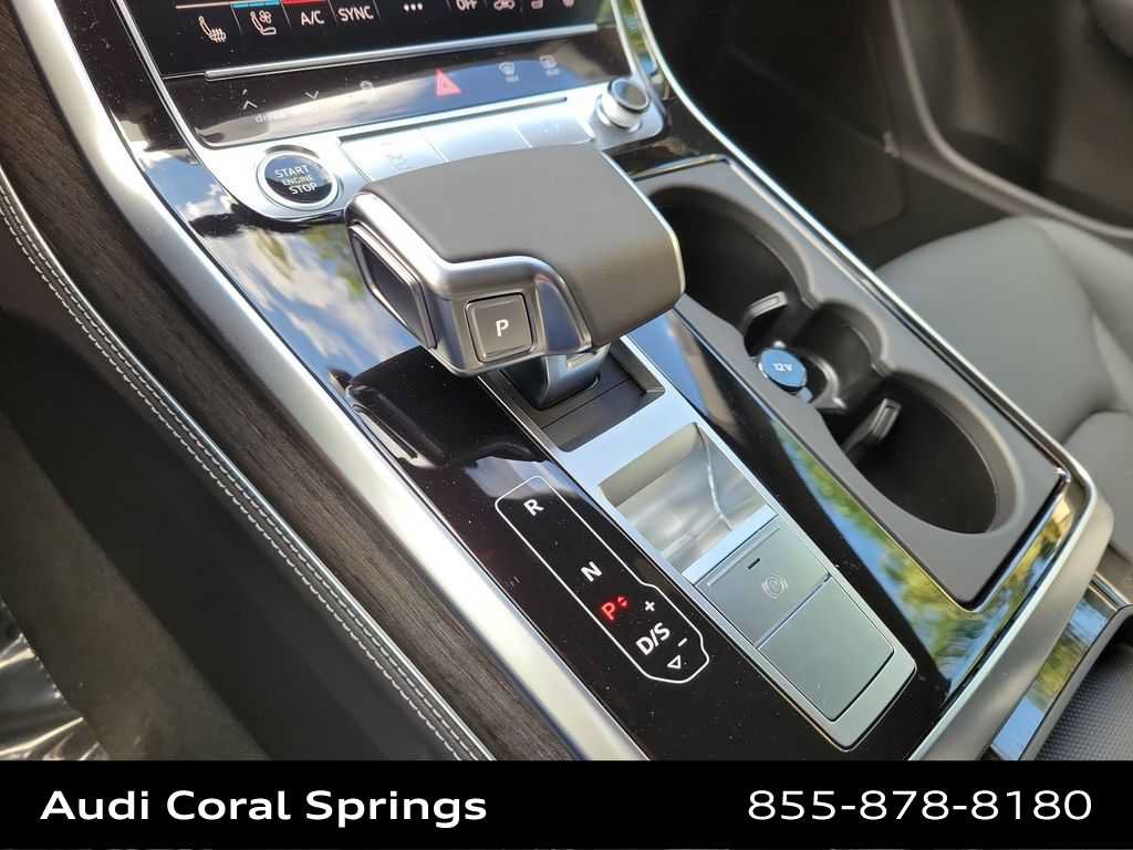 Used 2026 Audi Q8 Premium Plus AWD/4WD image 25
