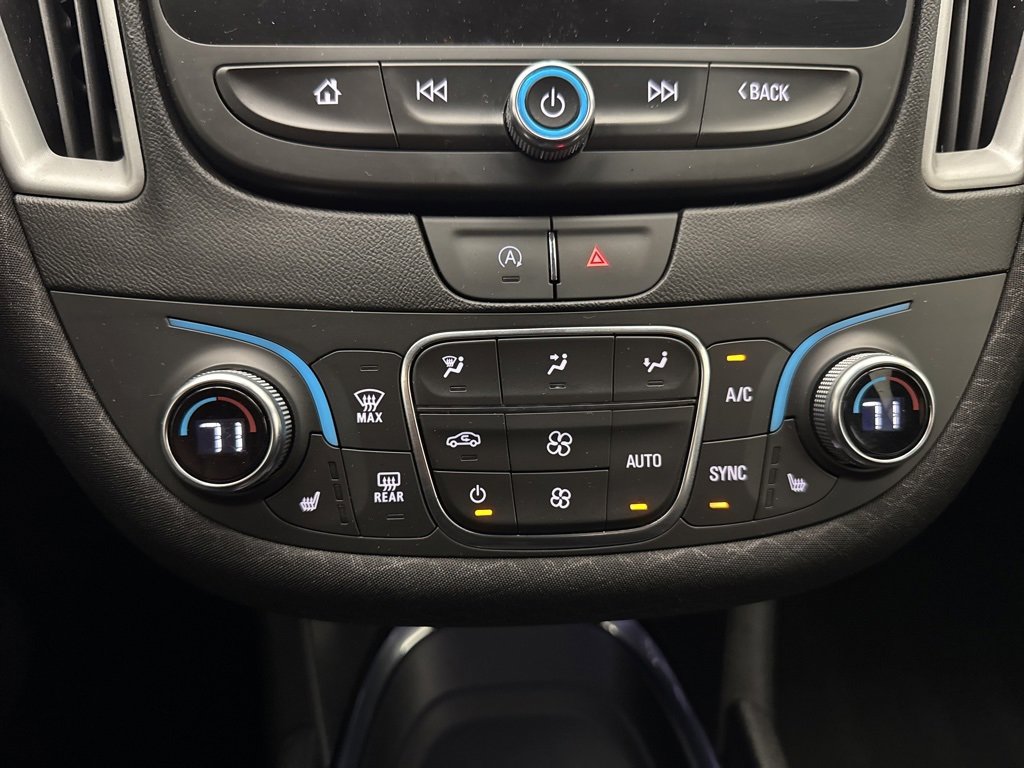 Used 2023 Chevrolet Malibu LT image 25