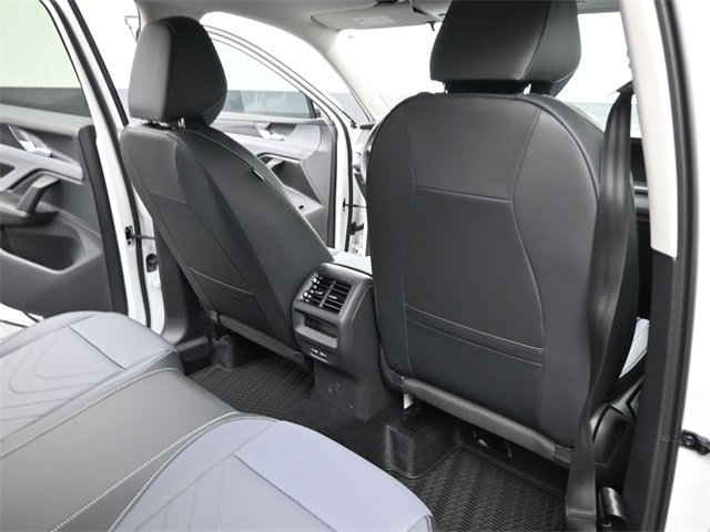 New 2026 Volkswagen Tiguan SE image 24