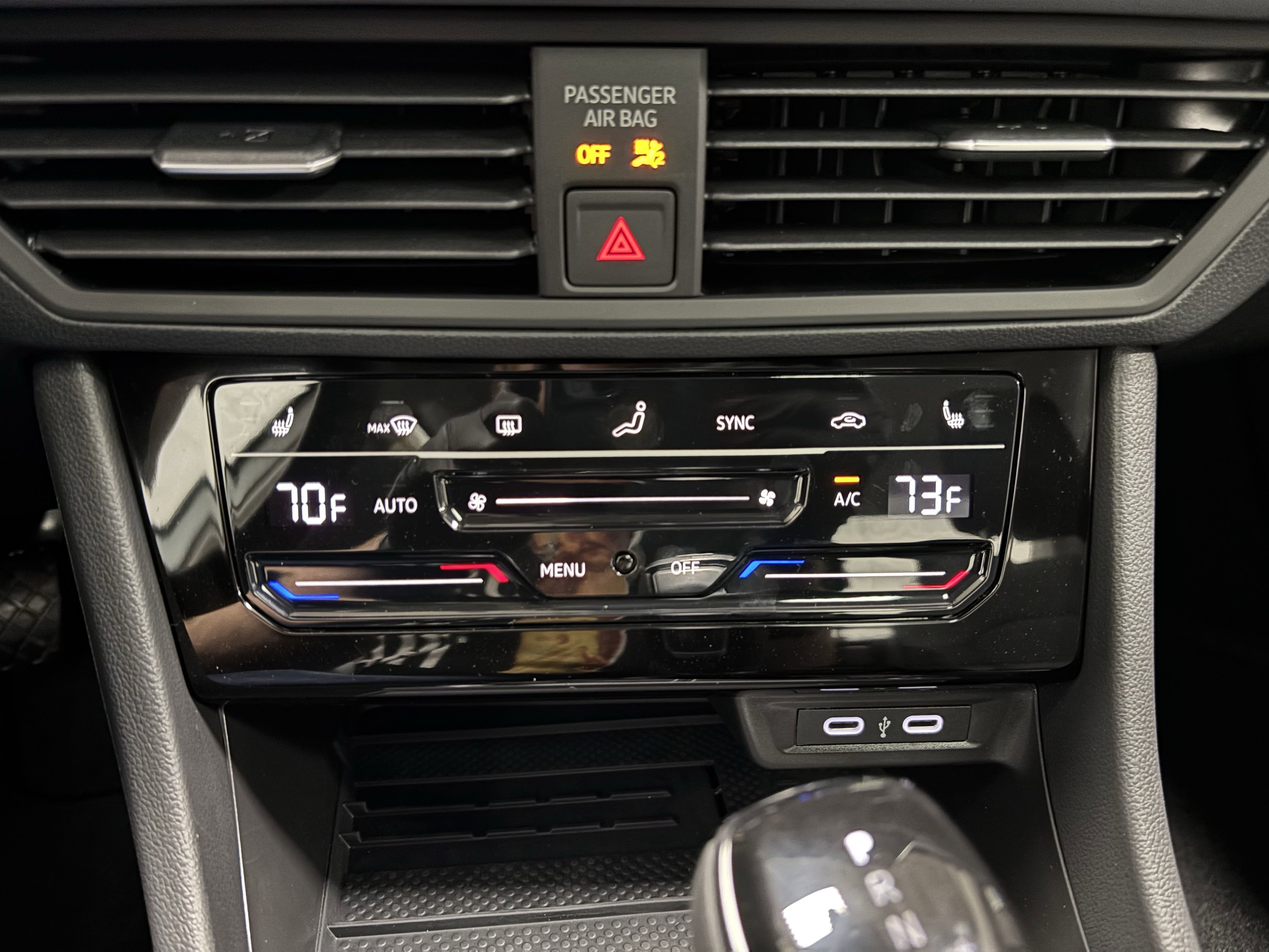 New 2025 Volkswagen Jetta SE image 18