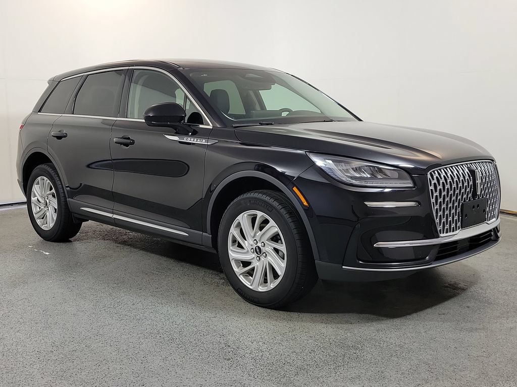 Used 2023 Lincoln Corsair AWD image 1