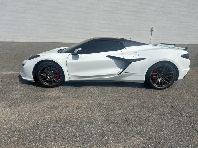 Used 2025 Chevrolet Corvette Z06 w/ Battery Protection Package