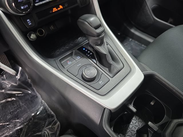 Certified 2025 Toyota RAV4 LE AWD/4WD image 22