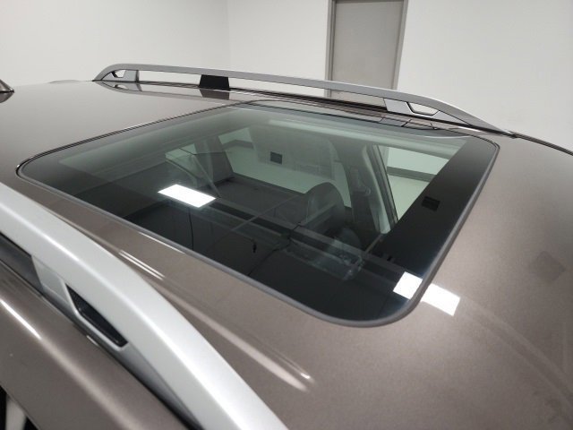 Used 2023 Subaru Forester Touring image 16