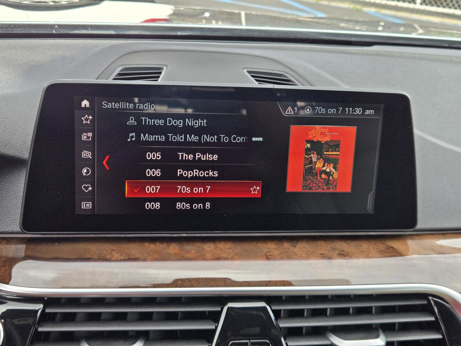 Used 2019 BMW 530i 530i Sedan RWD w/ M Sport Package image 9