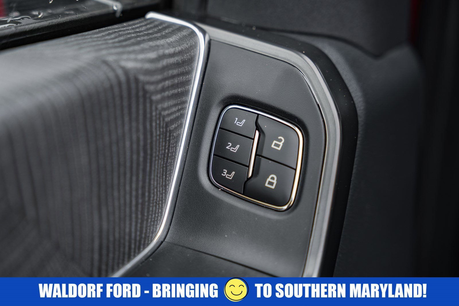 Used 2024 Ford F450 Platinum w/ FX4 Off-Road Package image 53