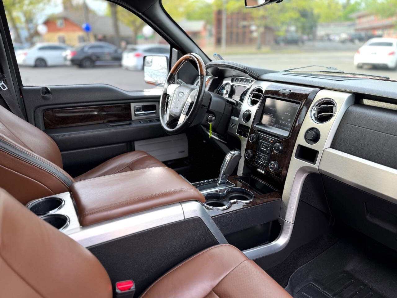 Used 2013 Ford F150 Platinum AWD/4WD image 11