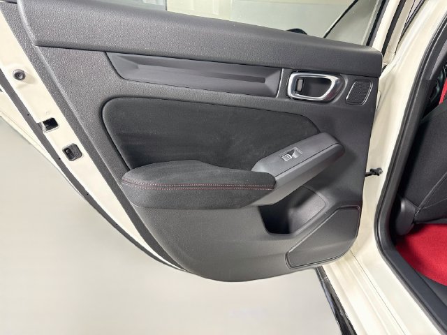 Used 2024 Honda Civic Type R image 25