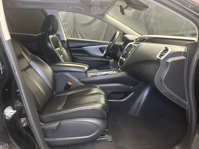 Used 2024 Nissan Murano SV AWD/4WD image 13