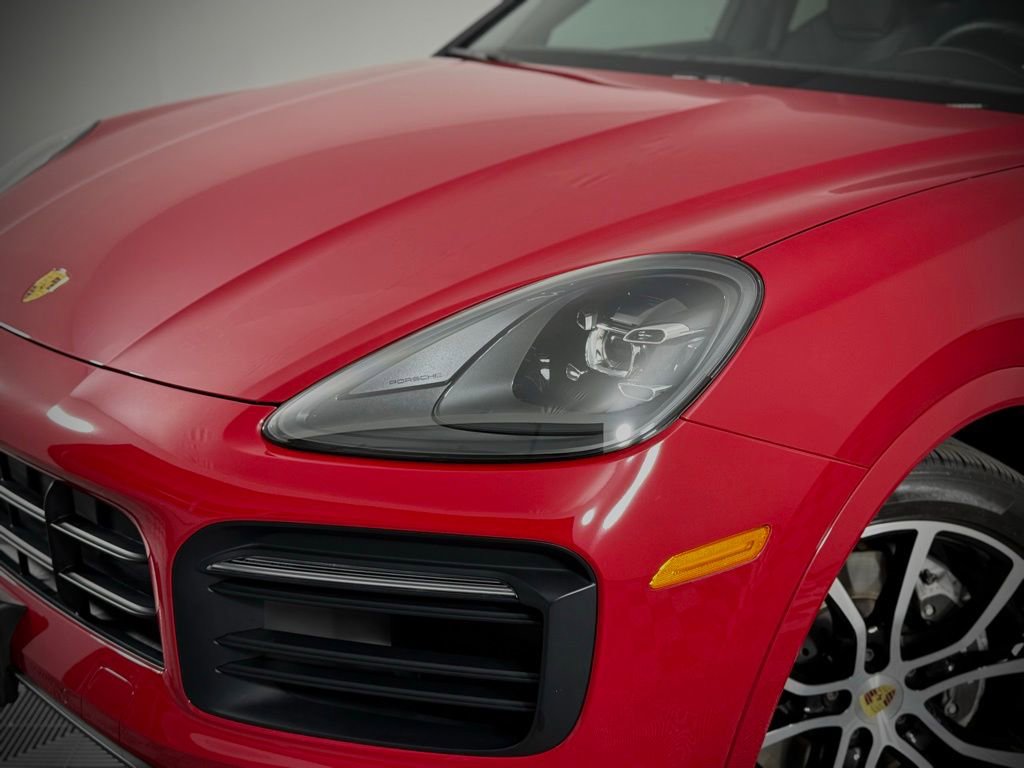 Certified 2023 Porsche Cayenne Coupe image 12