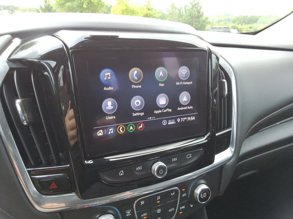 Certified 2020 Chevrolet Traverse LT w/ LT Premium Package FWD image 30