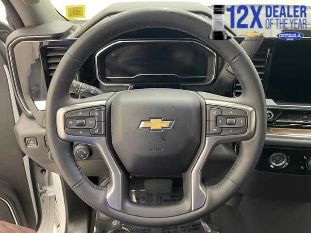 Certified 2023 Chevrolet Silverado 1500 LT AWD/4WD image 11