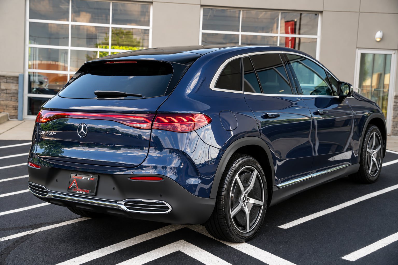 Used 2025 Mercedes-Benz EQE 350+ SUV image 6
