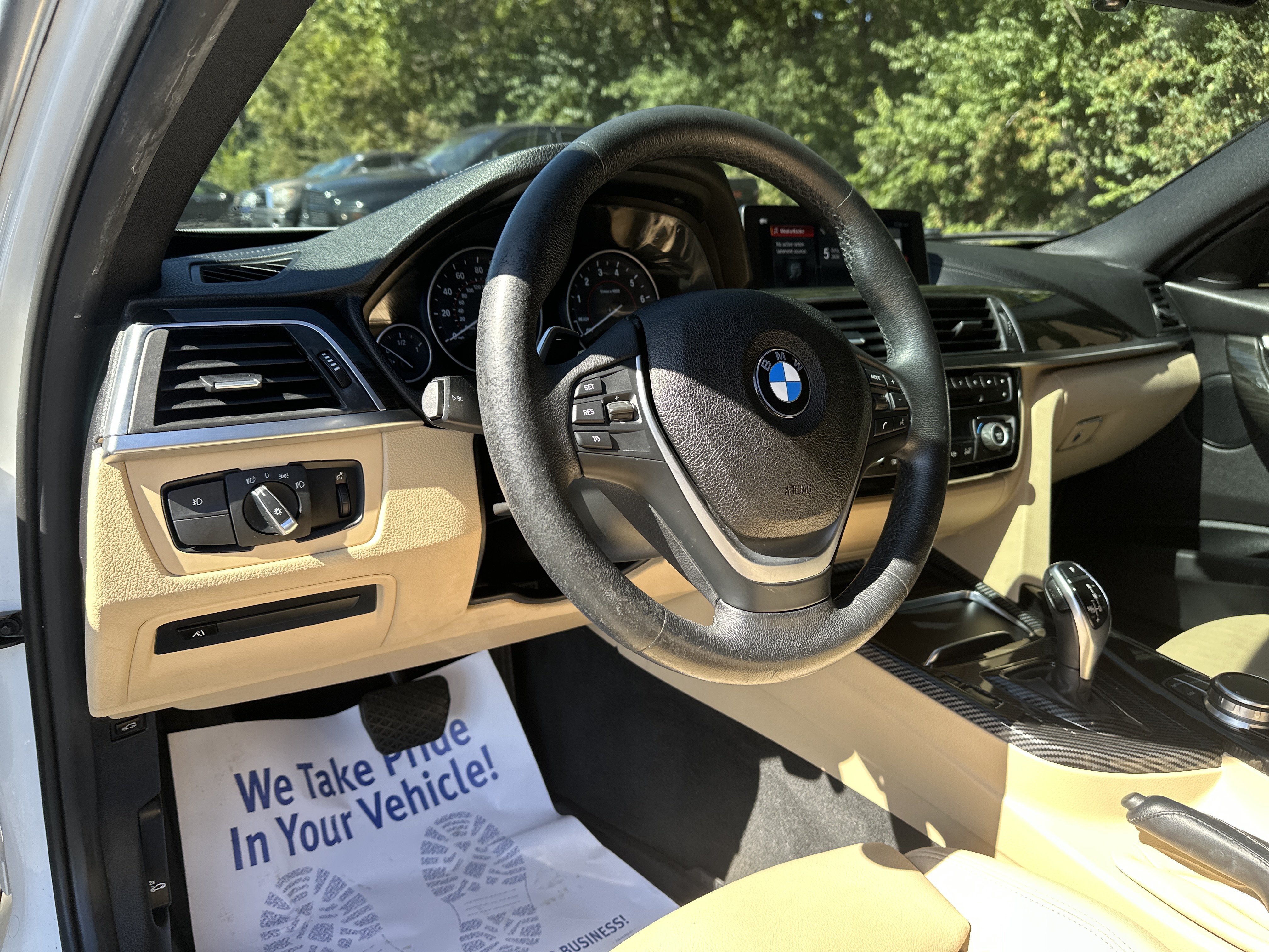 Used 2018 BMW 330i xDrive Sedan w/ Convenience Package AWD/4WD image 12