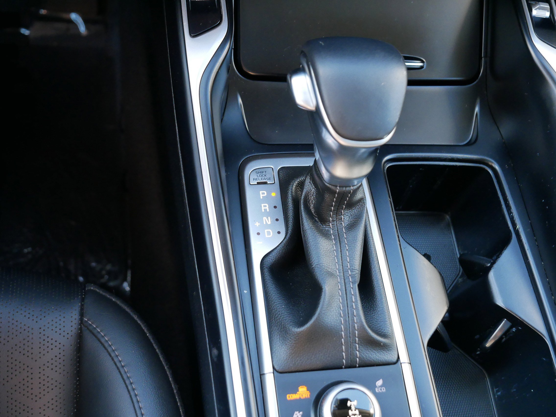 Certified 2022 Kia Sorento X-Line EX image 24