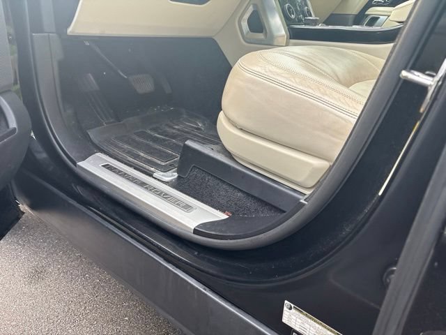 Used 2018 Land Rover Range Rover HSE AWD/4WD image 5