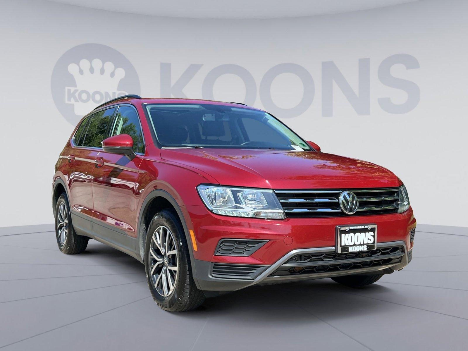 Used 2019 Volkswagen Tiguan SE AWD/4WD image 18